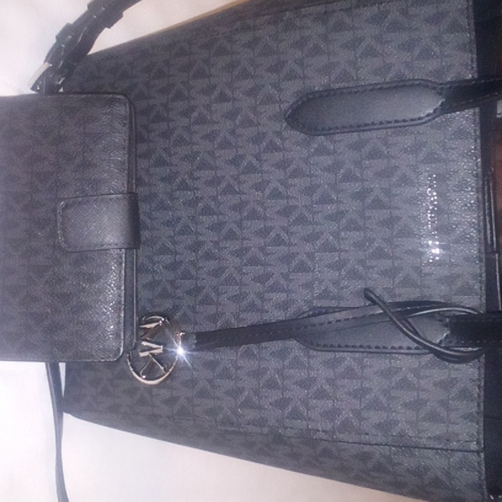 Michael kors bag and wallet